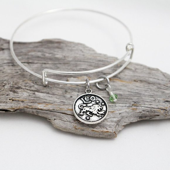 August Leo Adjustable Charm Bangle - Handmade Zodiac Bracelet - Picture 2 of 12